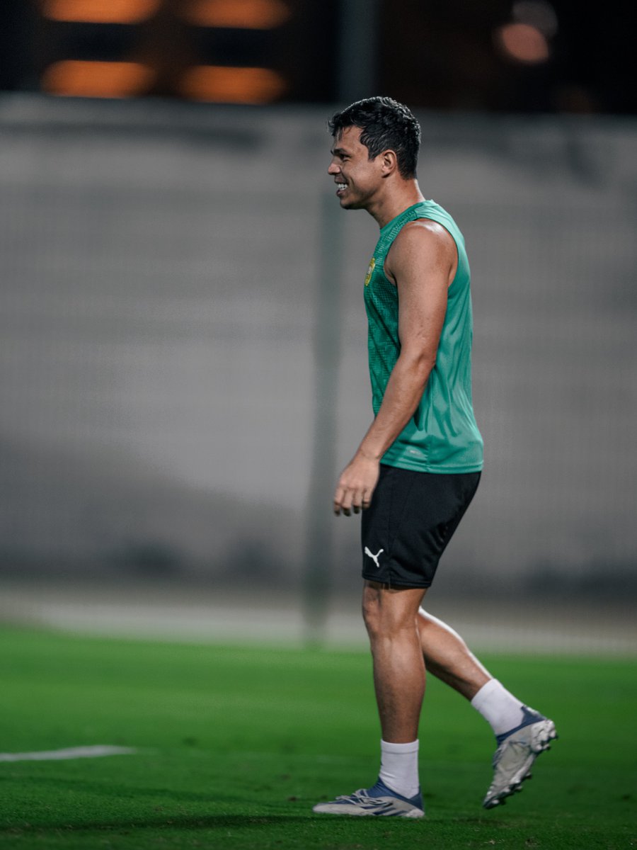 Greetings from number 10 👋🫡

🟡 #ALWASL | #الوصل