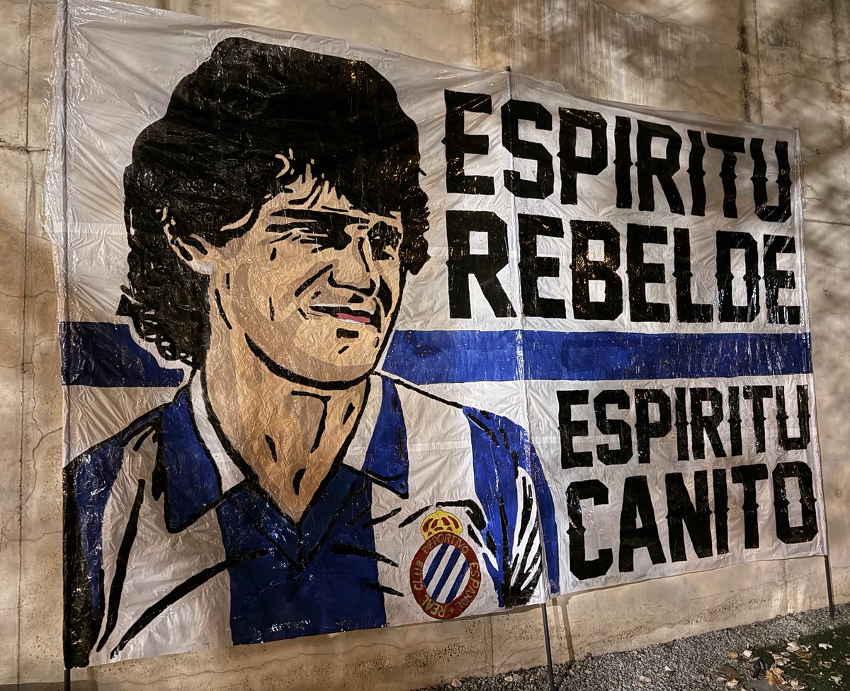 CurvaRCDE's tweet image. 25 años después tu recuerdo sigue presente. #EternoCanito

ESPÍRITU REBELDE.
ESPÍRITU CANITO.