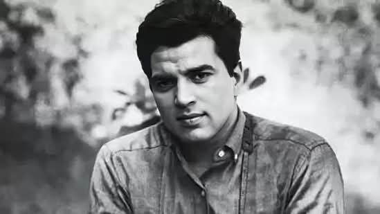 RishabhJShetty's tweet image. Some Artists don&apos;t entertain us. They are God father for us. Dharmendra ji all way there with us. RIP 😔💐