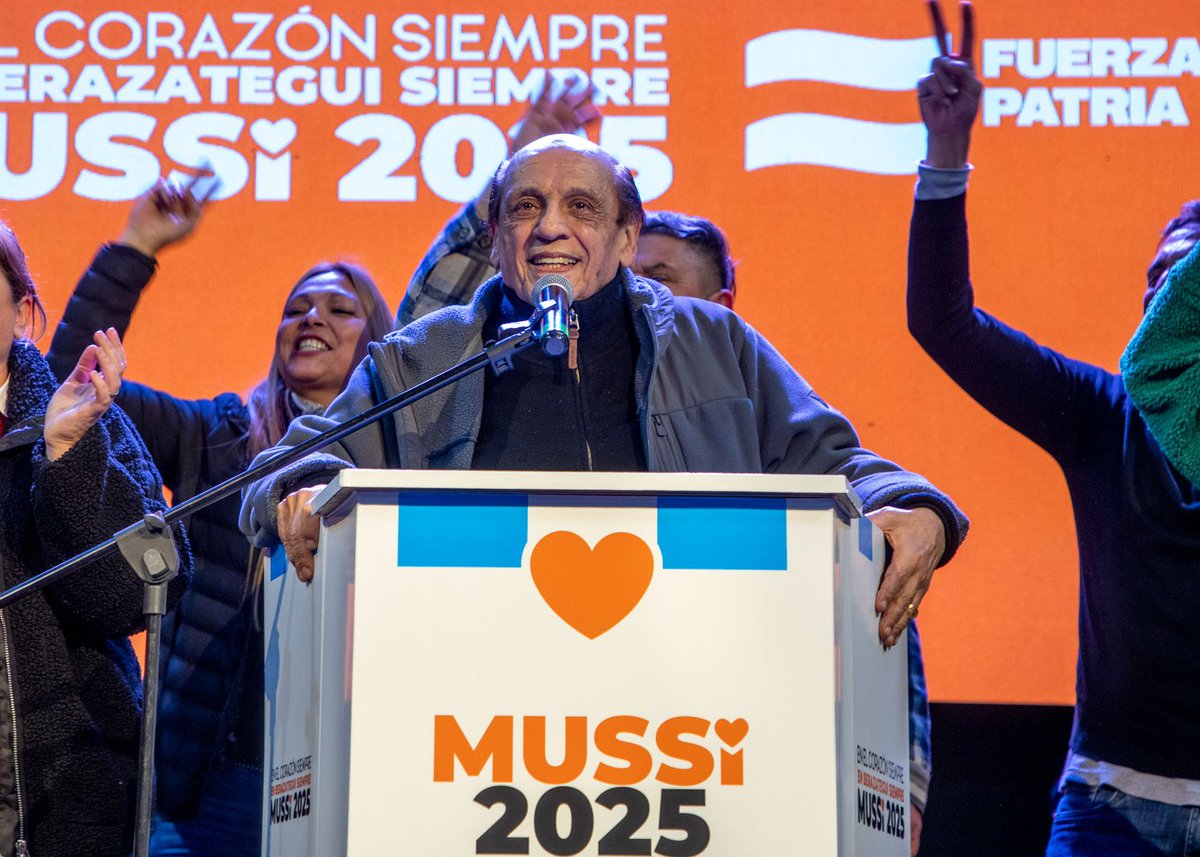 DidoneFacu's tweet photo. Descansa en paz Dr. Juan José Mussi. Un señor intendente que hizo grande a una pequeña ciudad. Berazategui no volverá a ser lo mismo. Mis condolencias para la familia. https://t.co/pQJRBbqQUB