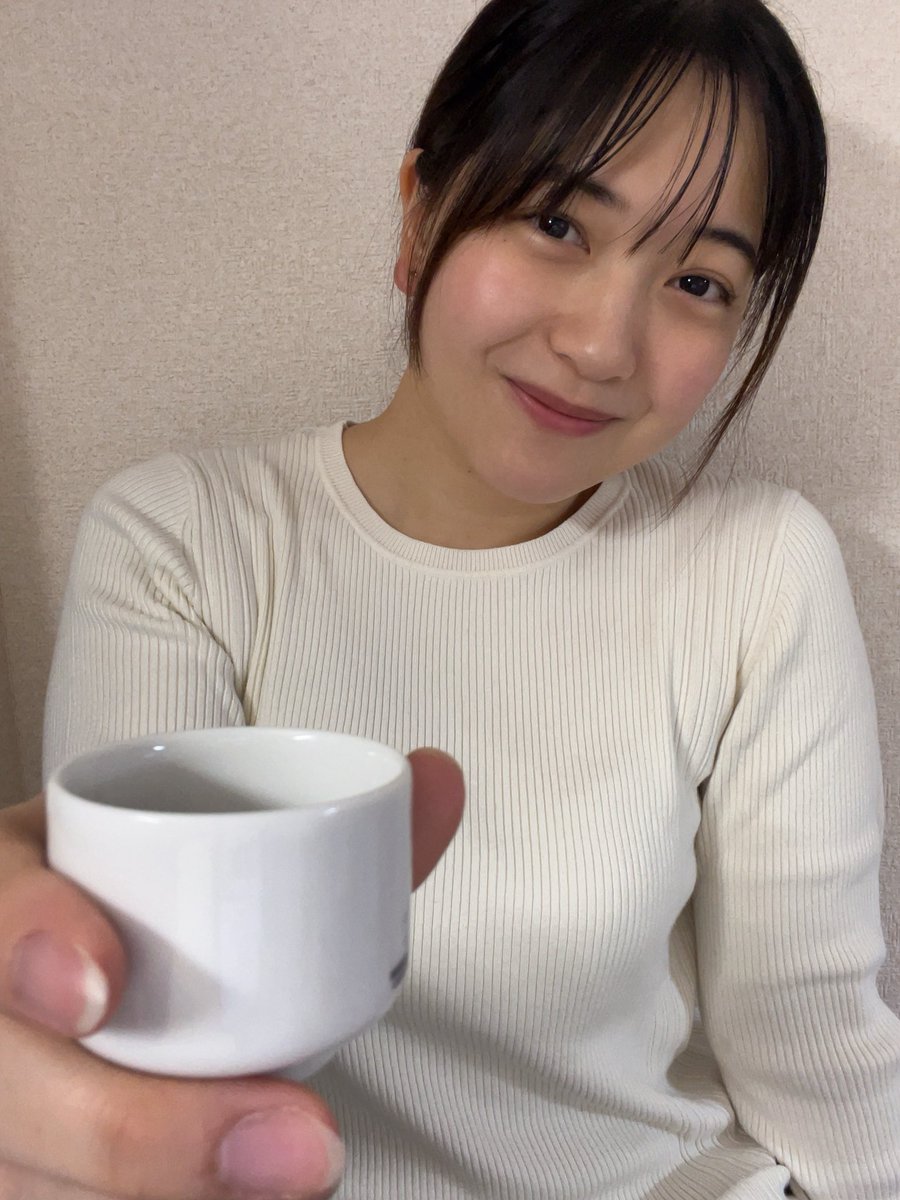 shimae08's tweet image. 『遠州山中酒造協賛 あおい小町オーディション』SNS審査②🍃

しっぽり宅飲み🍶🫧
大人な雰囲気で日本酒を味わいたいです😌
一緒に美味しく飲みましょう？ 

審査期間は11/26(水)22:00迄です...！
いいね・リポスト・引用リポストのご協力と応援をよろしくお願いいたします🙇🏻‍♀️🌺

 #葵天下 
 #SNS審査