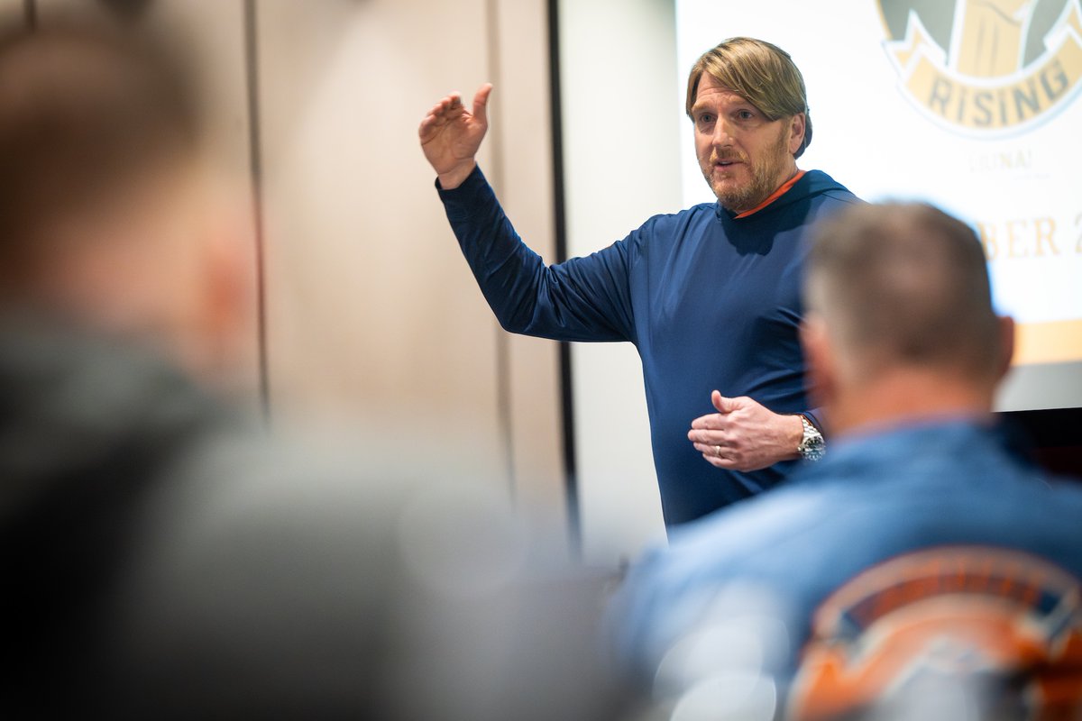 local79nyc's tweet image. Proud to participate in the @LIUNA #LaborersRising conference in Chicago which included our very own Brigade Captain Xiongwei Jin, V.P. @whosescity, MTDC Business Manager Dave Bolger, MTDC Field Representative Justice Favor, GNY-LECET Director Karla Cruz &amp;amp; many more.

#LiUNA #1U