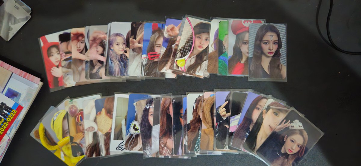 TheVoidGui's tweet photo. Feedback monstruosamente positivo pra 
@flabicegs
@justmultistann 
por causa dessa ceg cheia de tesouros q fez minha coleção ficar ainda melhor

Eu to apaixonado nesses photocards https://t.co/uAhA3rkDWU