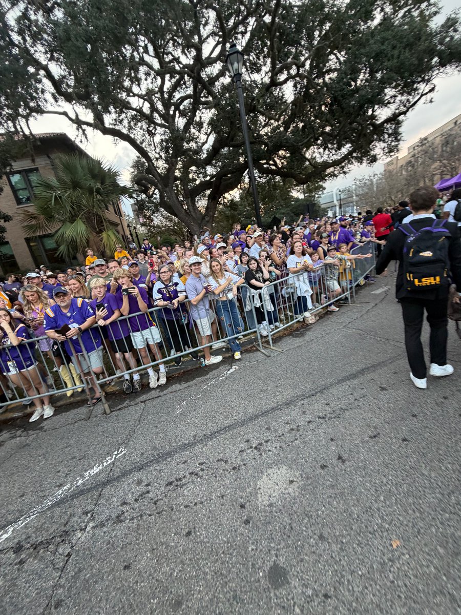 Atwice_'s tweet image. Mr.GiveMeThat🫴🏾