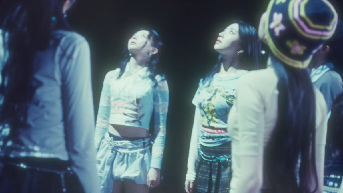 soyeunb's tweet image. cameo love (2025) directed by eom taejun