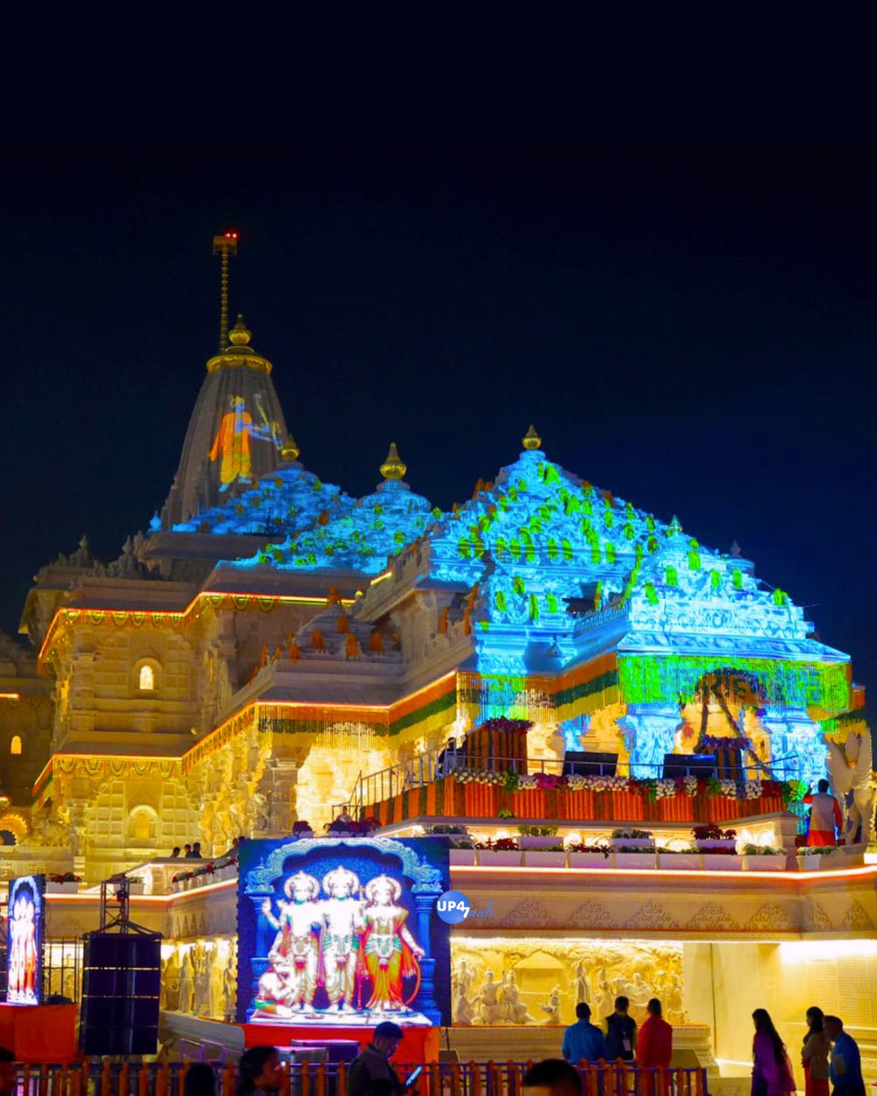 UP47wale's tweet photo. अयोध्या में ध्वजारोहण की पूर्व संध्या पर श्रीराम जन्मभूमि मंदिर 😍
.
जय श्री राम 🚩🙏🏻
..
#up47wale #Ayodhya #RamMandir #AyodhyaDham #JaiShriRam #Explore #viral #trending https://t.co/7n4K71c37R