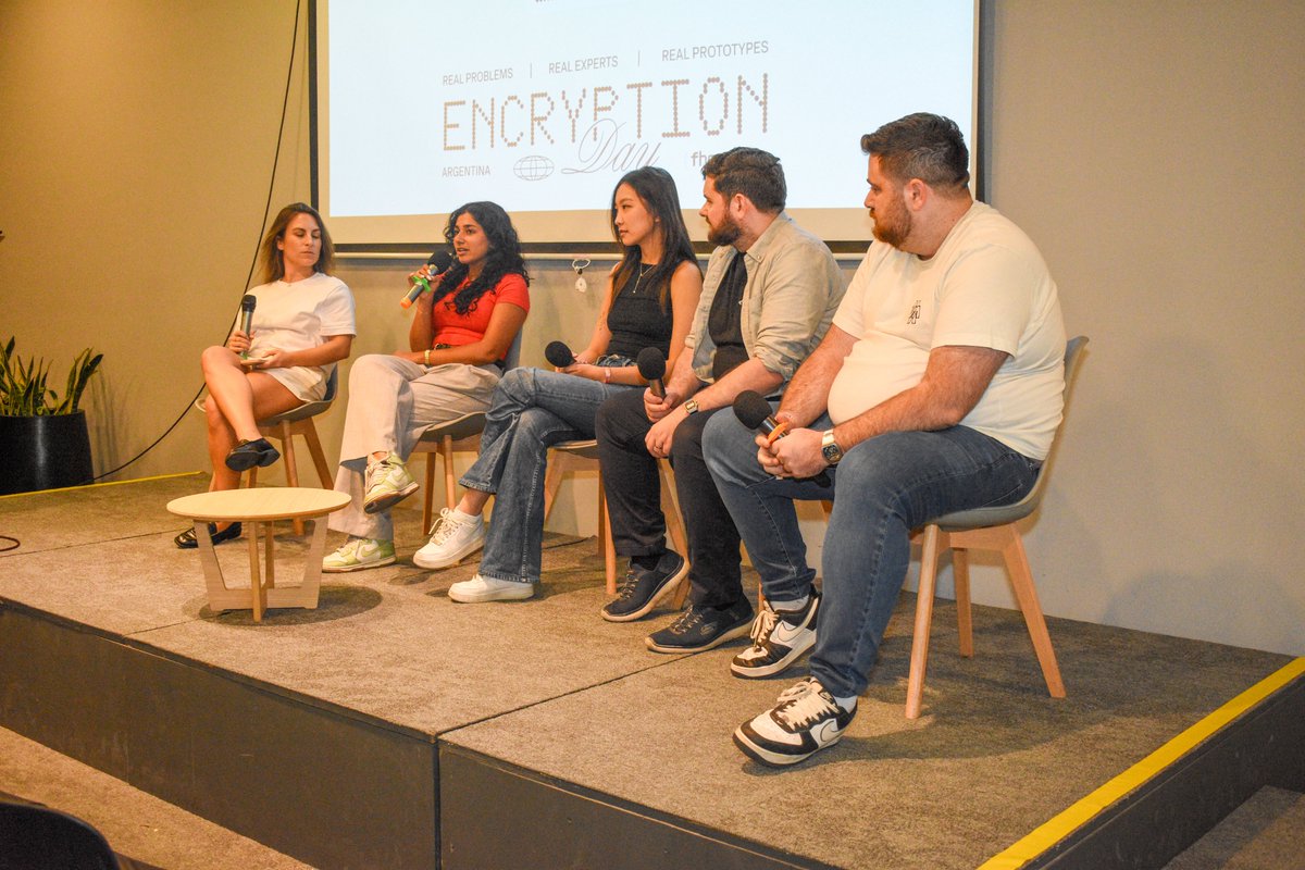 0xPredicate's tweet image. Devconnect 2025 is in the books.

The theme of the week? Privacy.

It’s a domain we’re deeply bullish on (see our work with @AleoHQ, @aztecnetwork, and @intmaxIO) but also a complex one, especially where it intersects with compliance.

Our key takeaways from the week 🧵