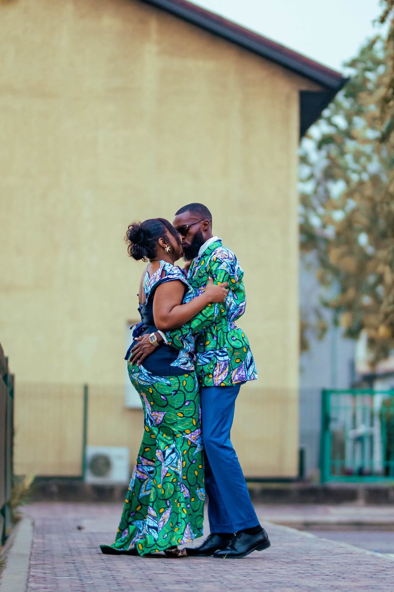 J'ai incarné le rôle d'acteur principal dans un film qui sera disponible très bientôt 
Titre : célibat ekweyi 🎊🎊
❤️❤️❤️