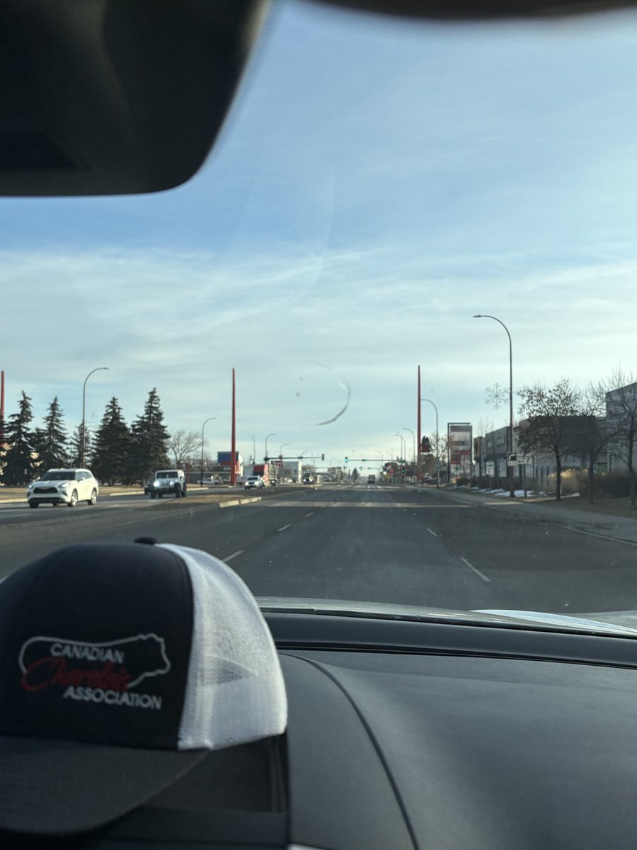 Robbie Chomik 🇨🇦 tweet media