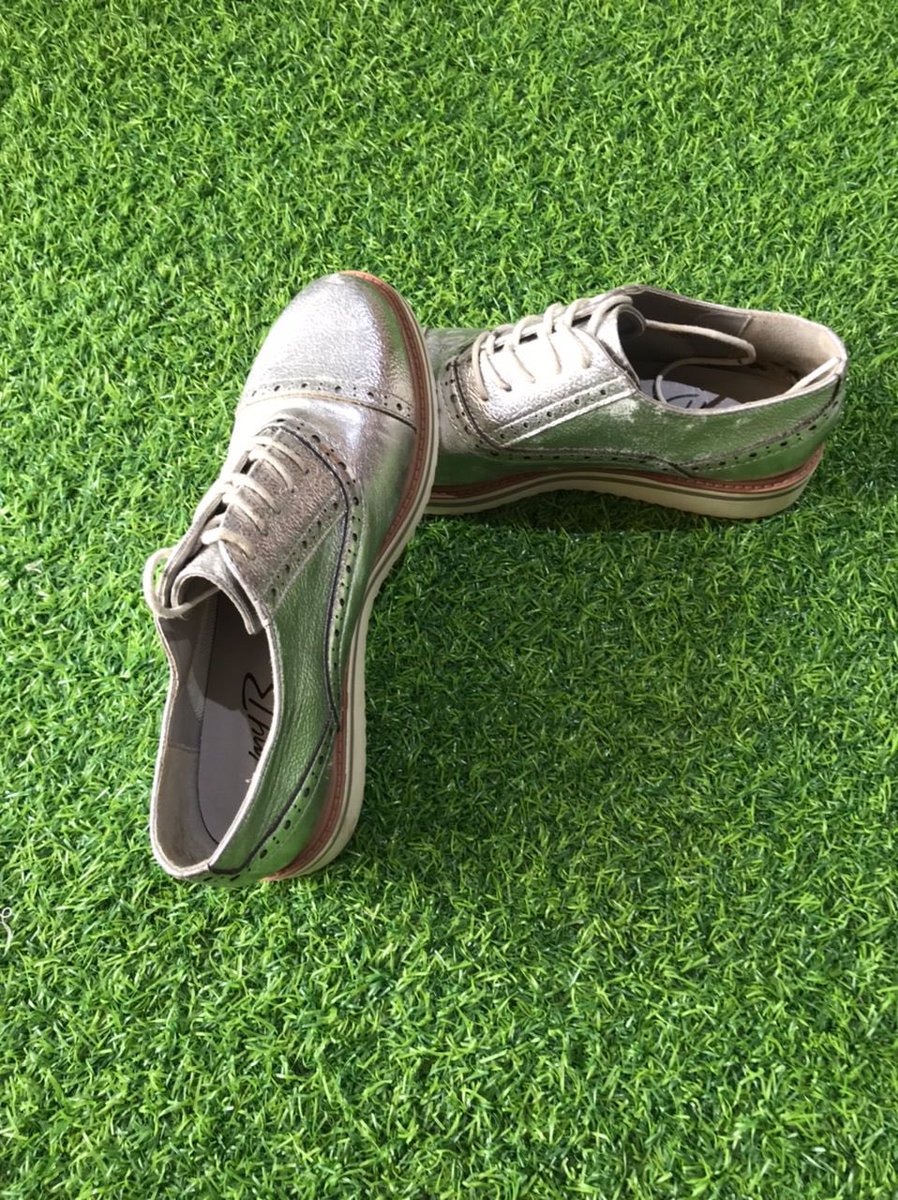 P37 

10000F

Douala 

wa.me/message/IJ3ZXA…