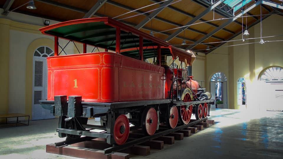 E_RdgzDavila's tweet image. “La Junta”, joya del patrimonio ferroviario cubano, considerada una de las más antiguas, originales y mejor conservadas de América y Monumento Nacional.⤵️
facebook.com/share/p/1Metp9…