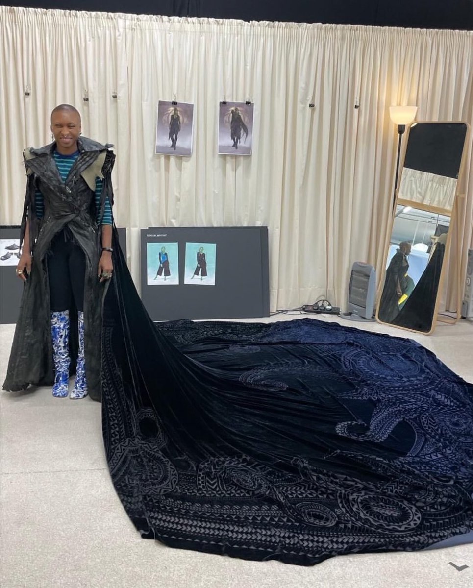 FIYERCR0WS's tweet image. she’s so cute