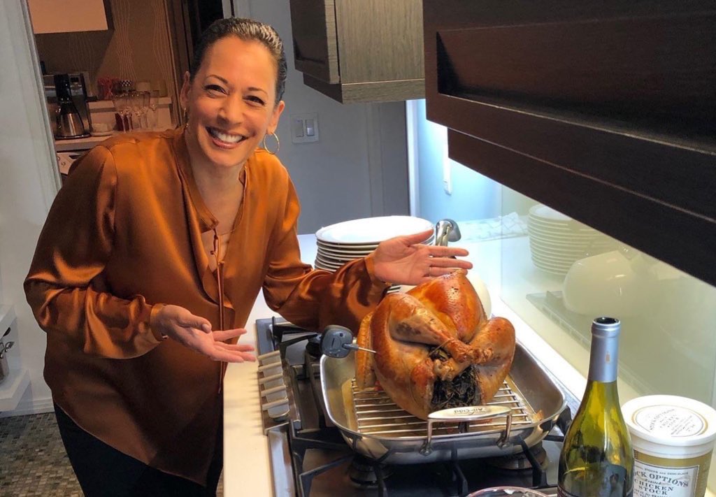 Protect Kamala Harris ✊ tweet media