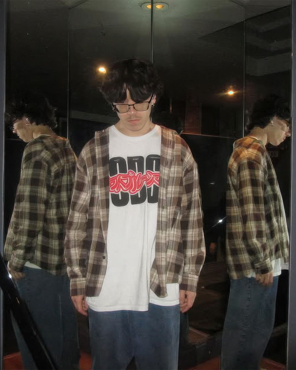 aestheticized's tweet image. NEW SHOW! Phoenix’s rising bedroom shoegaze artist flyingfish blends drifting guitars, soft-focus vocals, and late-night emotional haze! &amp;gt;&amp;gt;&amp;gt; Sun 03.22.26 = flyingfish w/ Love Letter &amp;amp; TBA @ Crowbar! 6pm / $20-25 / All Ages! Tickets = ON SALE NOW! buff.ly/vGSxSzi