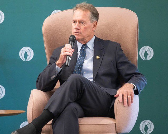 RepEdCase's tweet image. I joined fellow Congressional Asian Pacific American Caucus (CAPAC) executive board members incl. colleague and friend Rep. Judy Chu of Cali at our end-of-year briefing on AANHPI issues to the Asian Pacific American Institute for Congressional Studies.