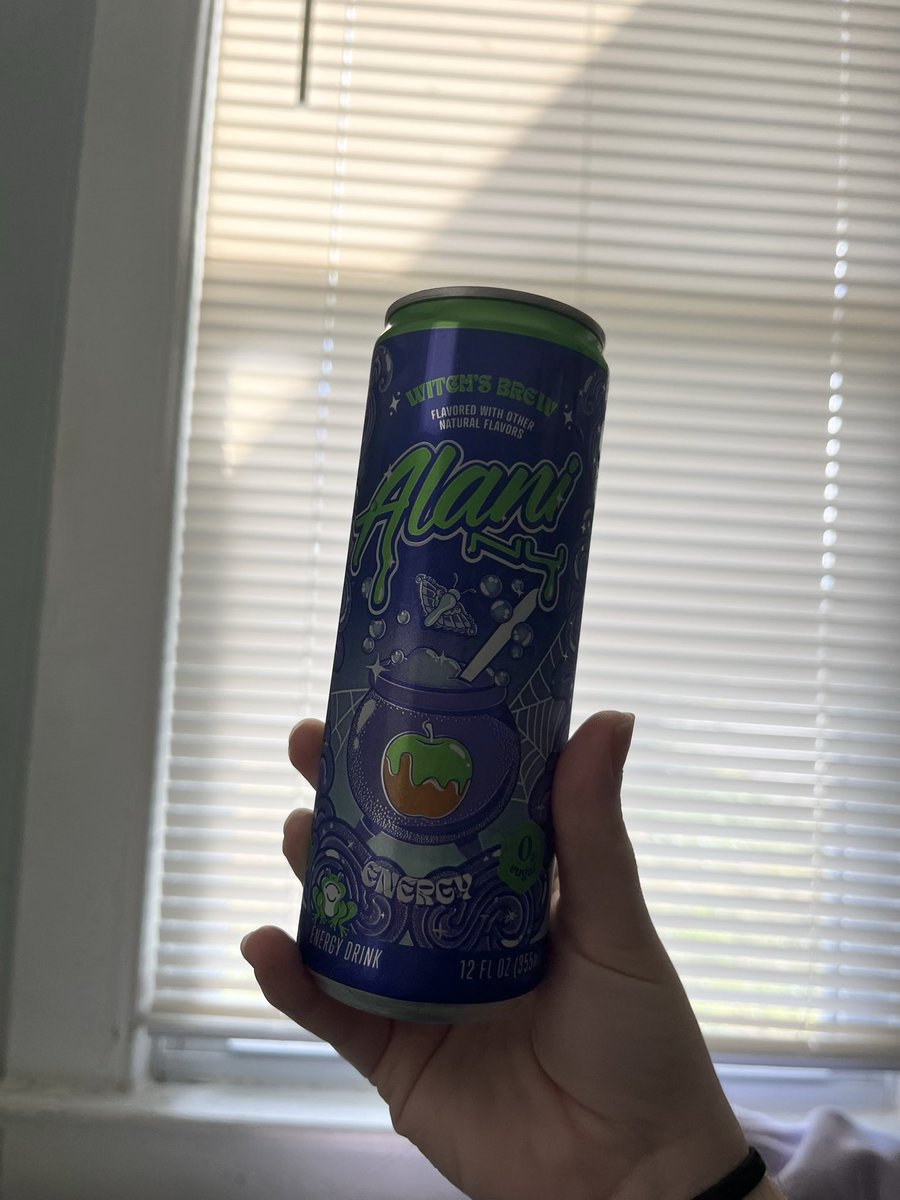 bexxieb00's tweet image. literally just sour apple idk what i was expecting