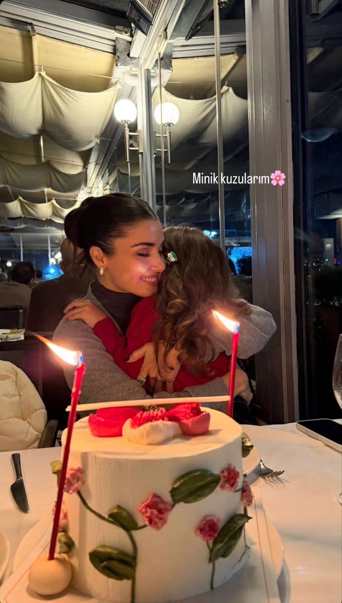 Günüm işte şimdi güzelleşti <a href="/HandeErcel/">Hande Erçel</a> #HandeErçelBDay