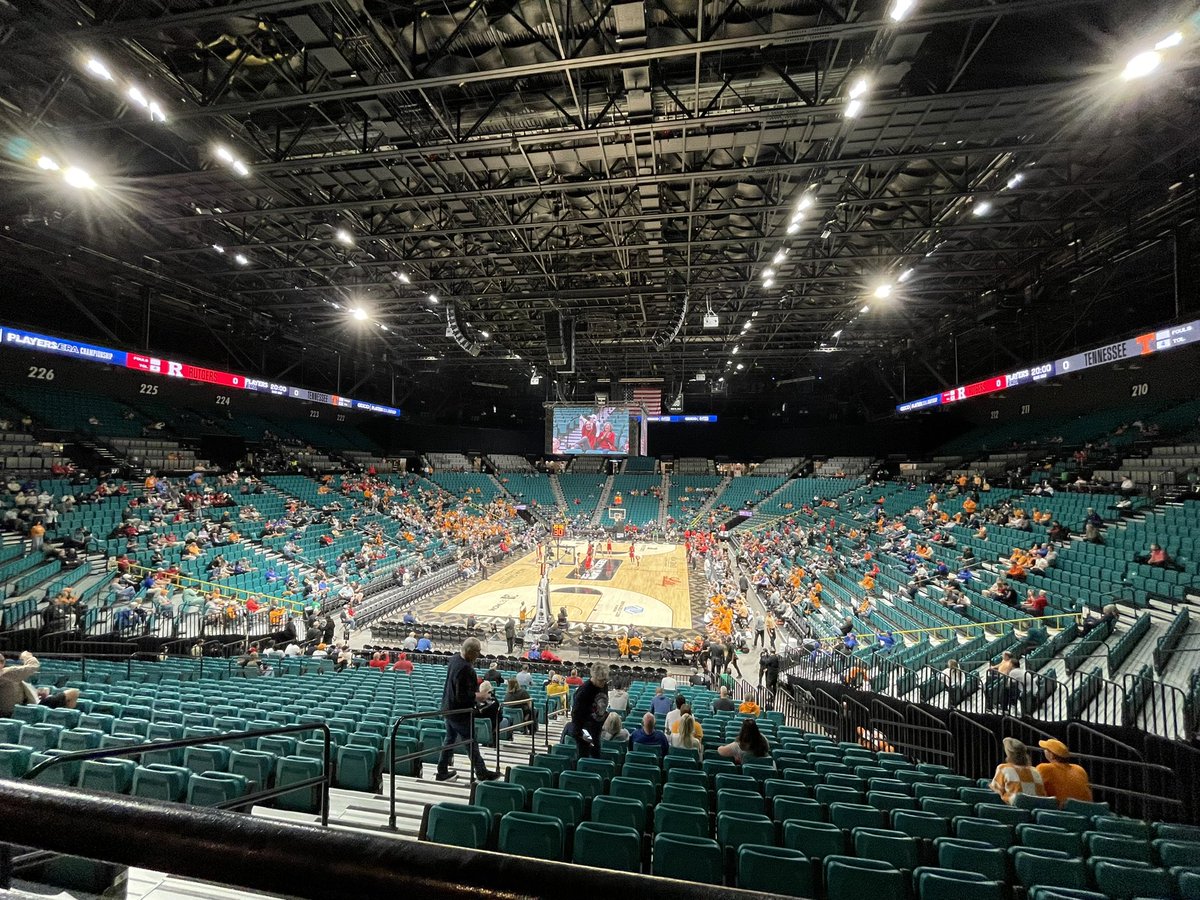 briannnnf's tweet image. can you feel the electricity in the air?