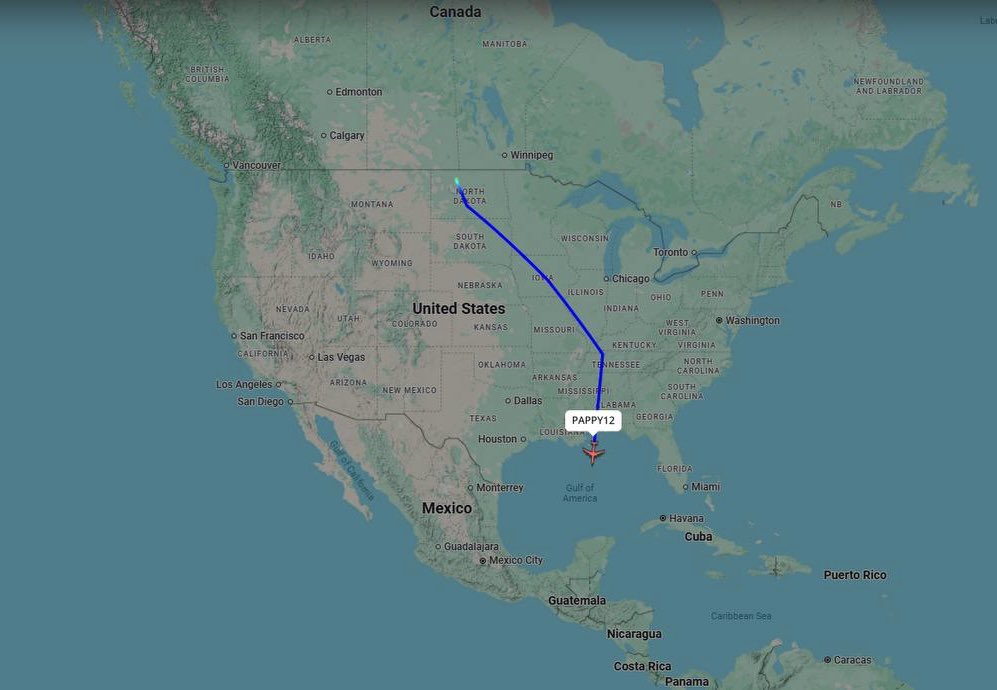 areamilitarof's tweet image. Bombardeiros pesados dos EUA B-52H rumando para o Caribe. Se fossem B-2 Spirit poderia ser mais divertido, e ao mesmo tempo uma distração para algo real.
