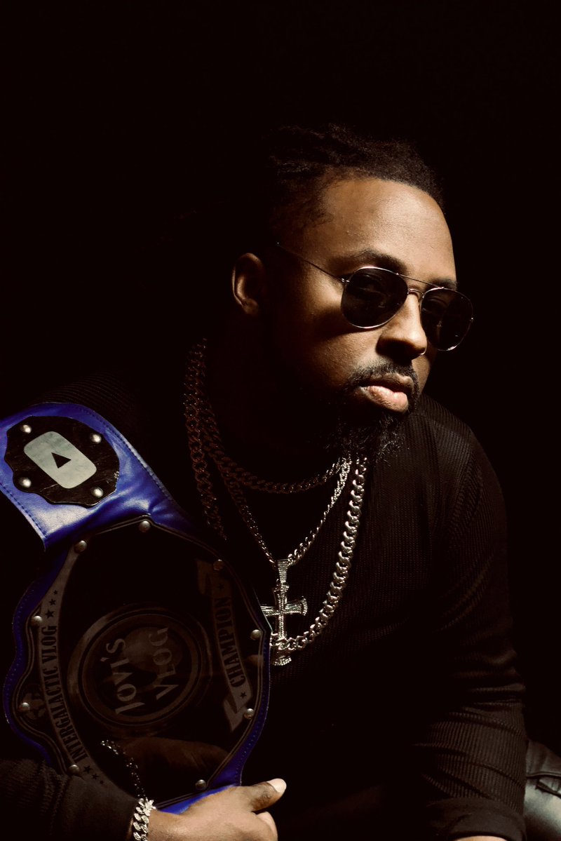 tonedaboss's tweet image. Win the belt. Do the photoshoot right after. That’s Wrestling 101 ain’t it 😎😎 #IMFwrestling #Iowa #Indies #IntergalacticChampion #247