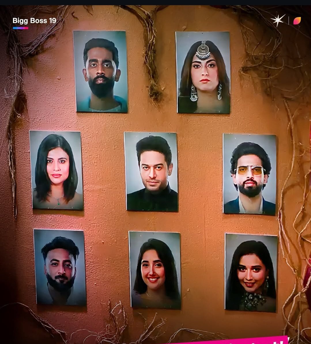 Dil_Se_Pyari's tweet photo. Center of attraction.. 🔥🔥

#GauravKhanna #BiggBoss19 #BiggBoss #BB19 #GauravIsTheBoss
#BiggBoss19OnJioHotstar https://t.co/JzA4HRrpEf