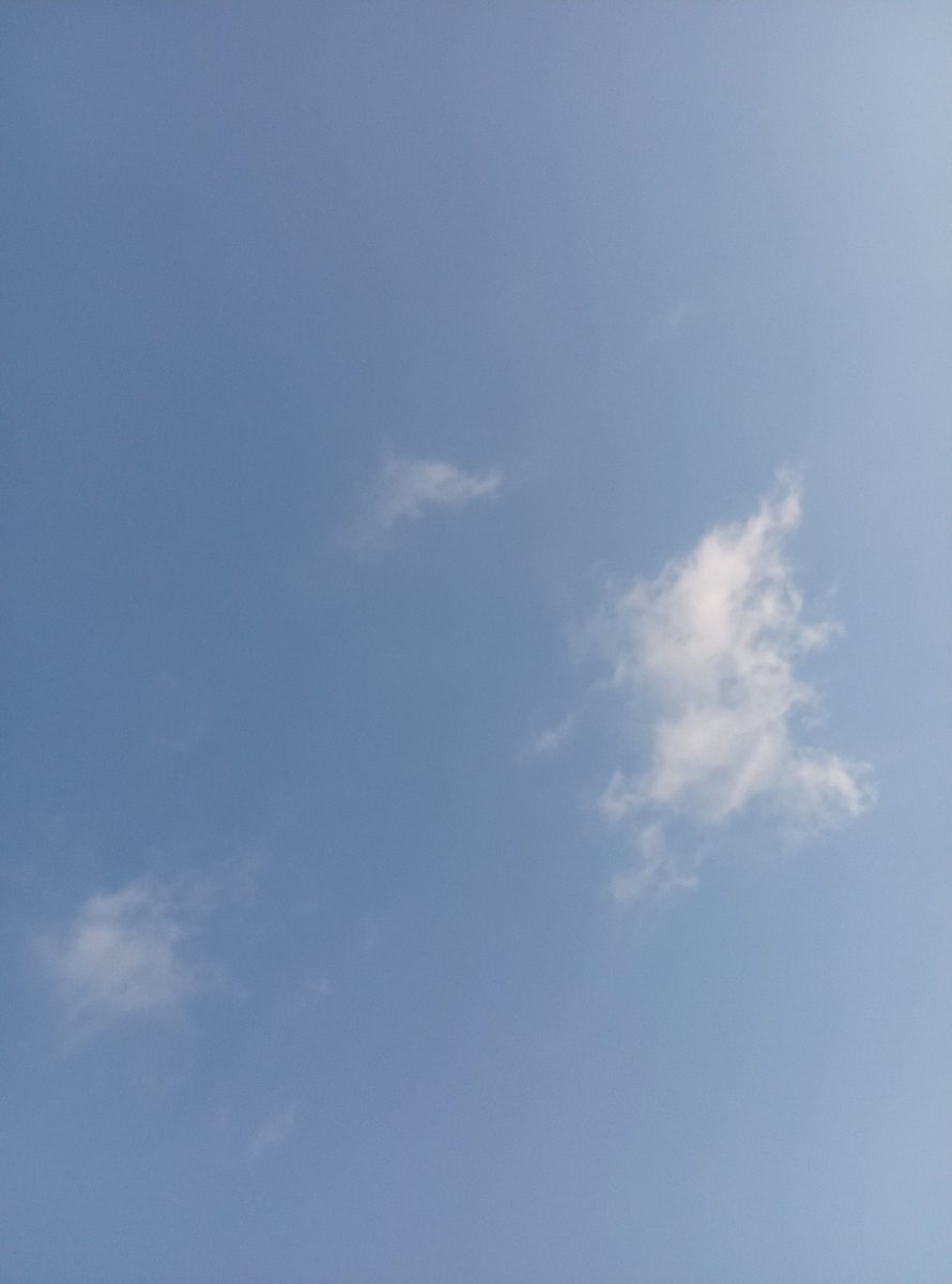 Jehosheba264235's tweet image. Long day. Full schedule. Lessons learned.

I took this photo to remind myself that consistency always pays off.
Proud PA at Glint Luxe Store.

Need a professional PA you can trust? 

Hello / DM  I’m available. 
#VirtualAssistant
#personalassistant