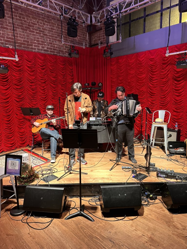 OrchKeystra (He/Him) tweet media