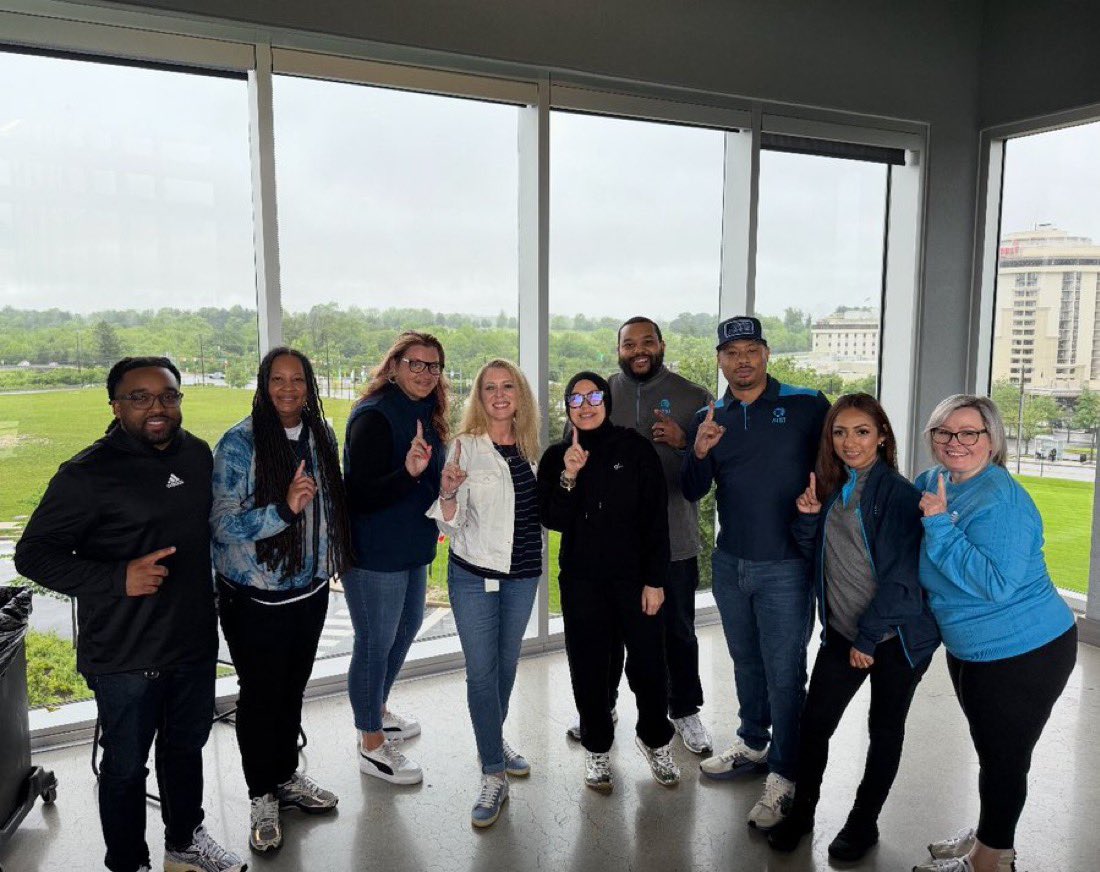 Melanie K tweet media