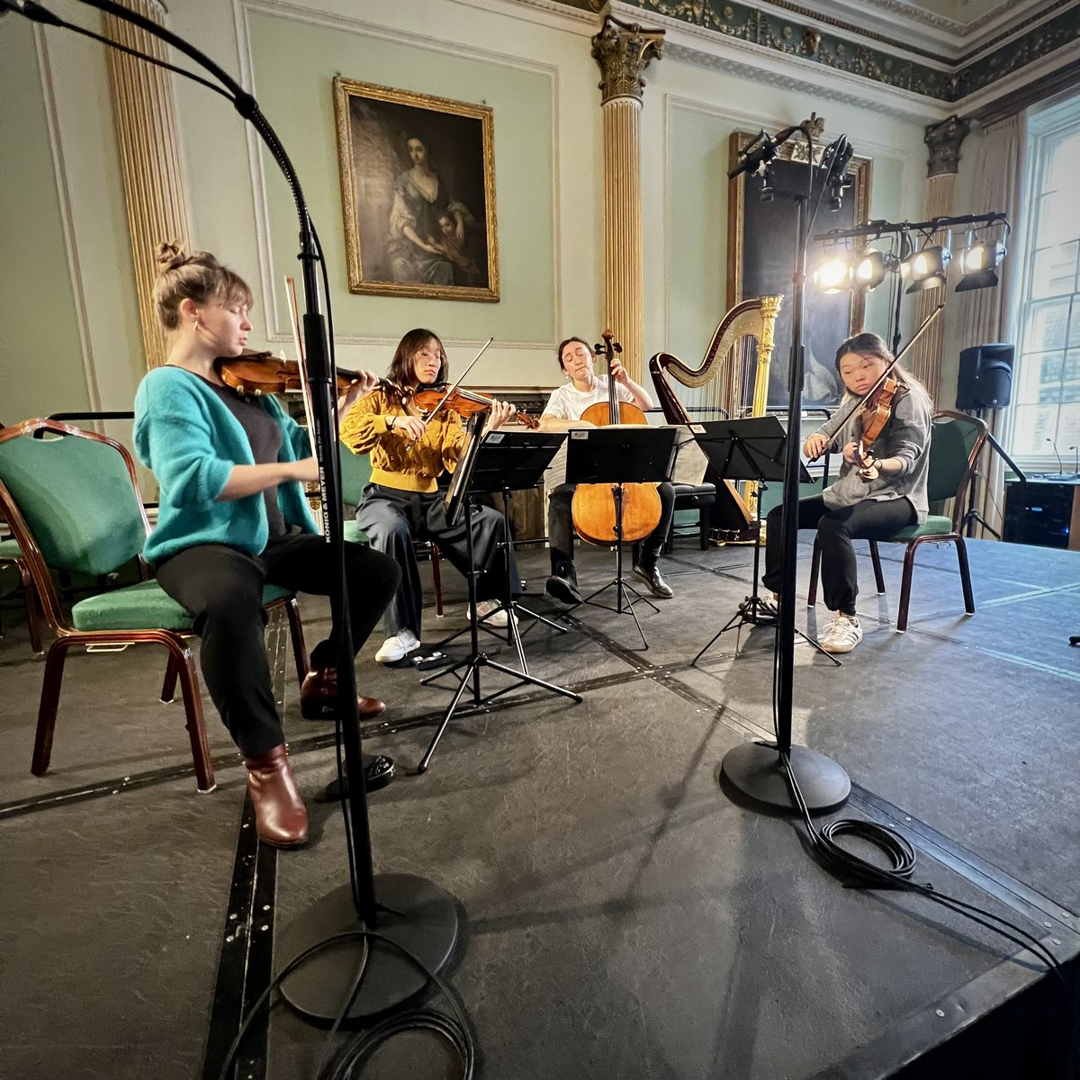 Ian Skelly tweet media