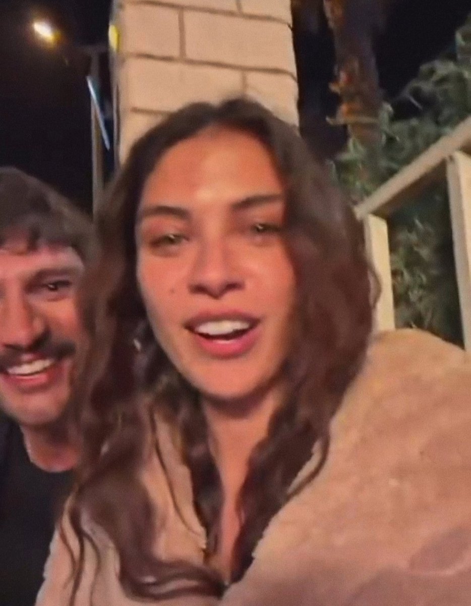 Dinaah312's tweet image. find the difference 🎀