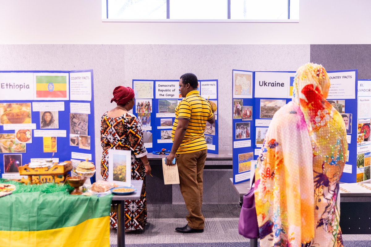 Our International Fair returned this year, and it was great celebration! Hosted by the Omaha Public Schools English Learner Family Involvement Program, families, students and guests gathered to honor different cultures and share traditions. 🌎