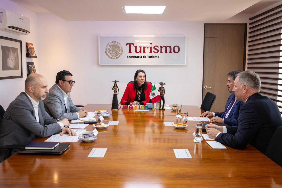 Comenzamos los preparativos con el equipo de ITB para nuestra primera feria internacional de turismo en México, en noviembre de 2026.

Un año histórico para nuestro país, donde seguiremos llevando la grandeza de #México al mundo. 🇲🇽✨