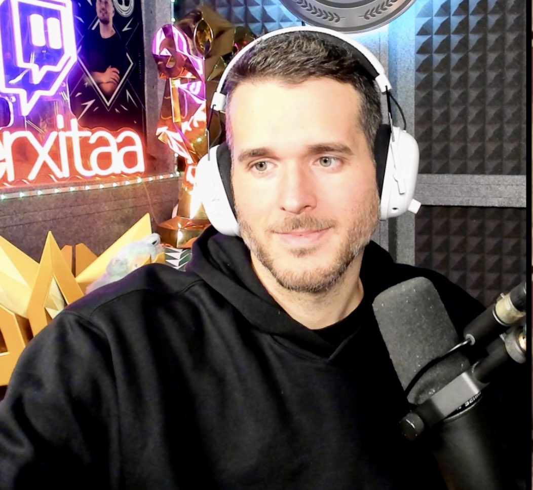 Mjoseeet's tweet image. Este Perraco cada día se pone más lindo 🤍