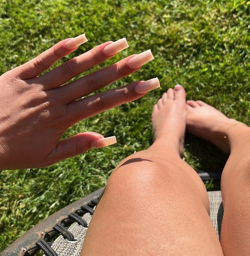 BANKOFDUA's tweet photo. I just received Pay for my nails from Anonymous via Throne. Thank you! https://t.co/ArKqutLVI6 #Wishlist #Throne https://t.co/I9vDdL6Q00
