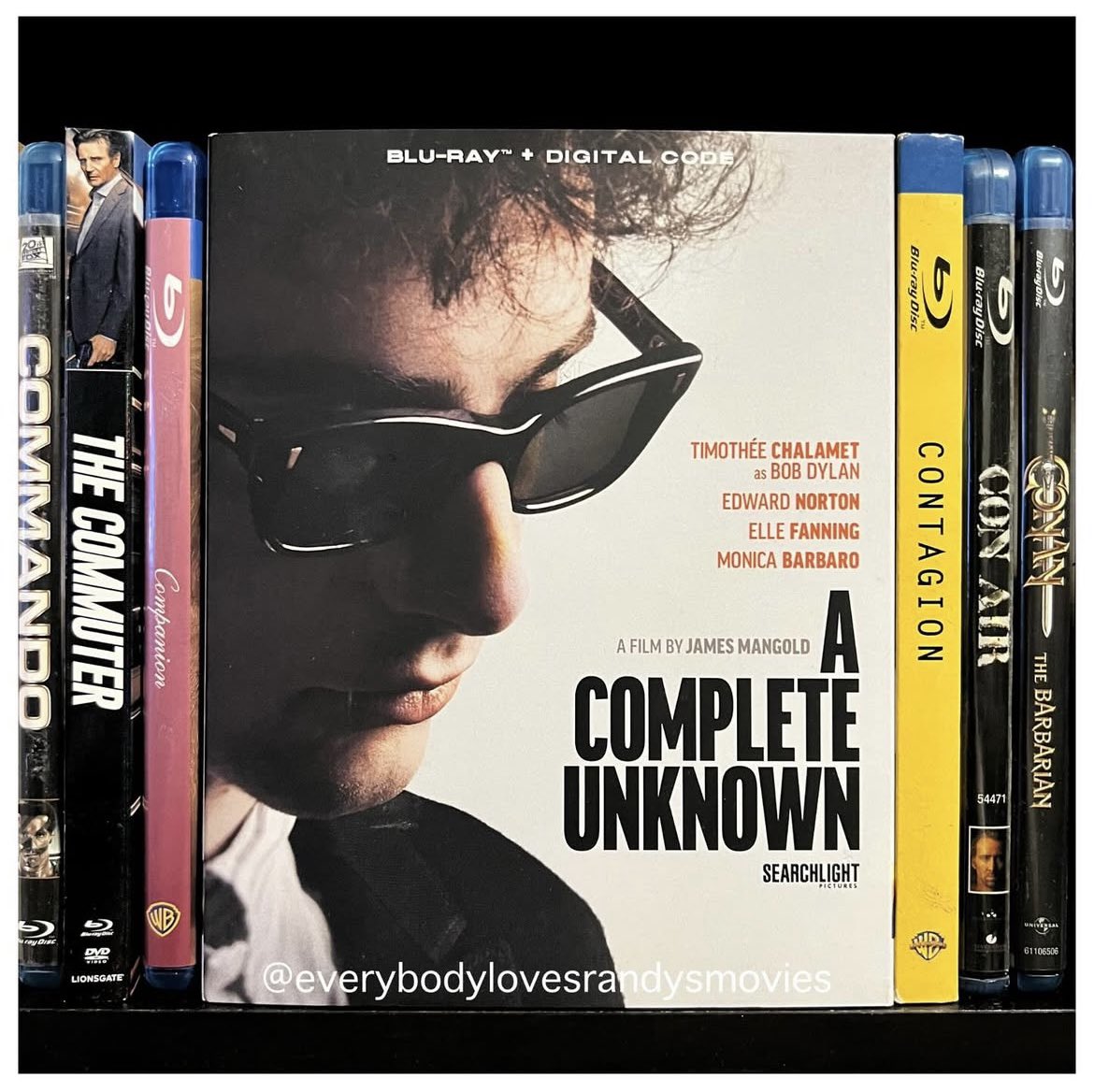 RandysMovies's tweet photo. Movie: #ACompleteUnknown (2024)
Starring: #TimothéeChalamet #EdwardNorton #ElleFanning #MonicaBarbaro #BoydHolbrook #ScootMcNairy #DanFogler #NorbertLeoButz #PJByrne #WillHarrison #ErikoHatsune #CharlieTahan #MichaelChernus
Directed By: #JamesMangold
#BluRay
#MovieNerd
#MovieCollector
#BluRayCollection
#MovieCollection
#MovieBuff
#BobDylan
#PhysicalMedia
#FilmTwitter 🎸