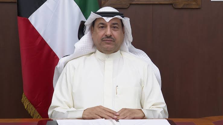 aloqeliy's tweet photo. الكويت تدعم الشرعية السودانية
وتدين المليشيات " المتمردة "

 دولة الكويت تعلن على لسان سفيرها لدى السودان  فهد الظفيري دعمها لمؤسسات الدولة السودانية الشرعية. وتدين بشكل صريح انتهاكات مليشيا الدعم السريع المتمردة في مدينة #الفاشر https://t.co/eY8vWEEjU0