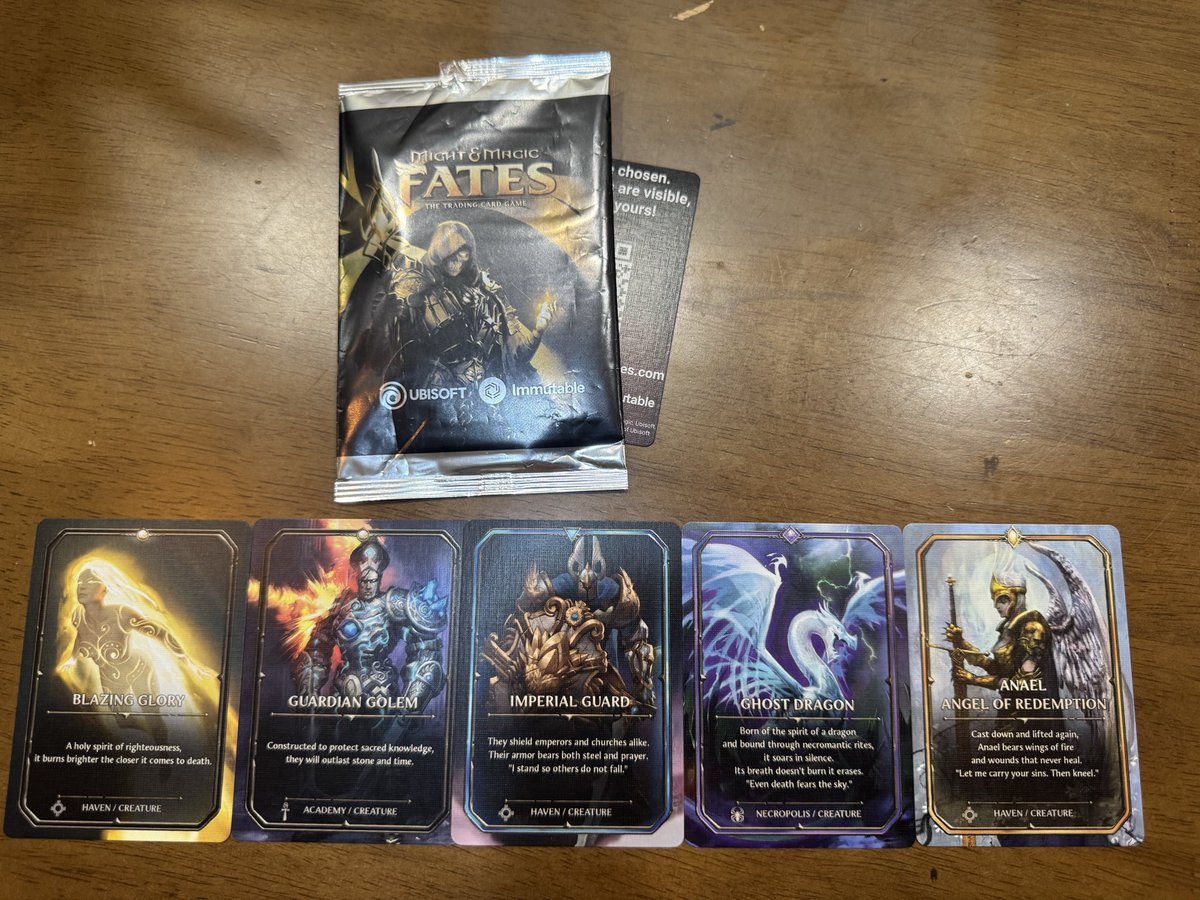 Just opened my first pack of <a href="/MightMagicFates/">Might & Magic Fates TCG</a> Thanks to <a href="/eeelistar/">Elisa</a>. 

How did i do? 🤔