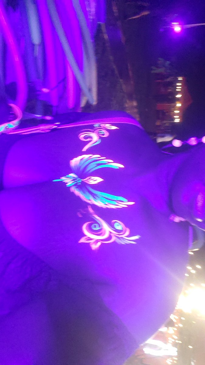 esisoverthis's tweet image. me at element house 👍🏾