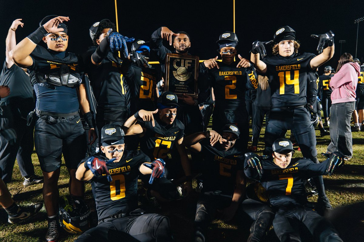 I feel overly blessed God has allowed me to be a part of these guys journey. 
First year coaching, DI-A Section champs✅