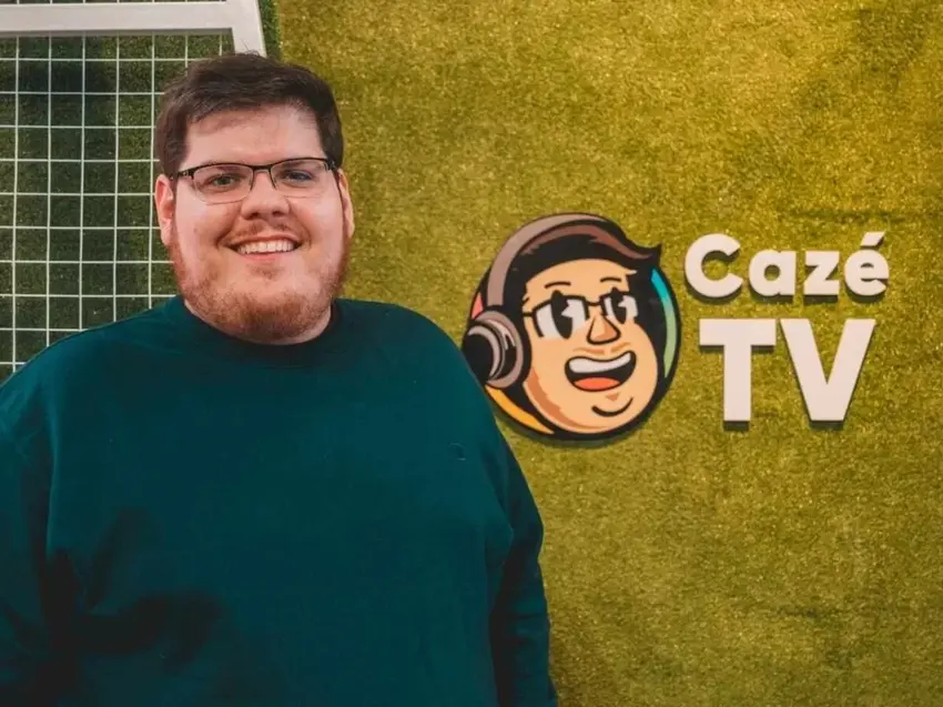 TupiSports's tweet photo. EMPOLGOU?

Casimiro Miguel afirmou que a CazéTV vai transmitir até a puta que te pariu: "A CazéTV vai transmitir até a puta que te pariu." https://t.co/JIQmMMlzgT