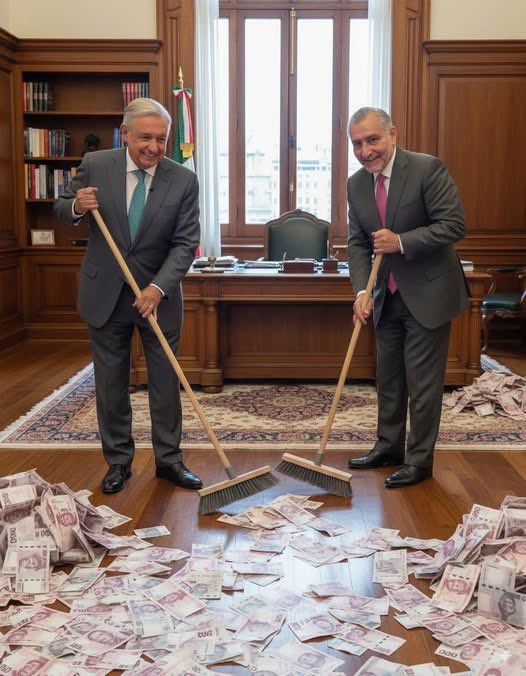 avieu's tweet photo. Una semana más en la que Adán Augusto López sigue intocable e impune a pesar de tener más de 30 denuncias ante la #FGR https://t.co/Nx3UIGe6re