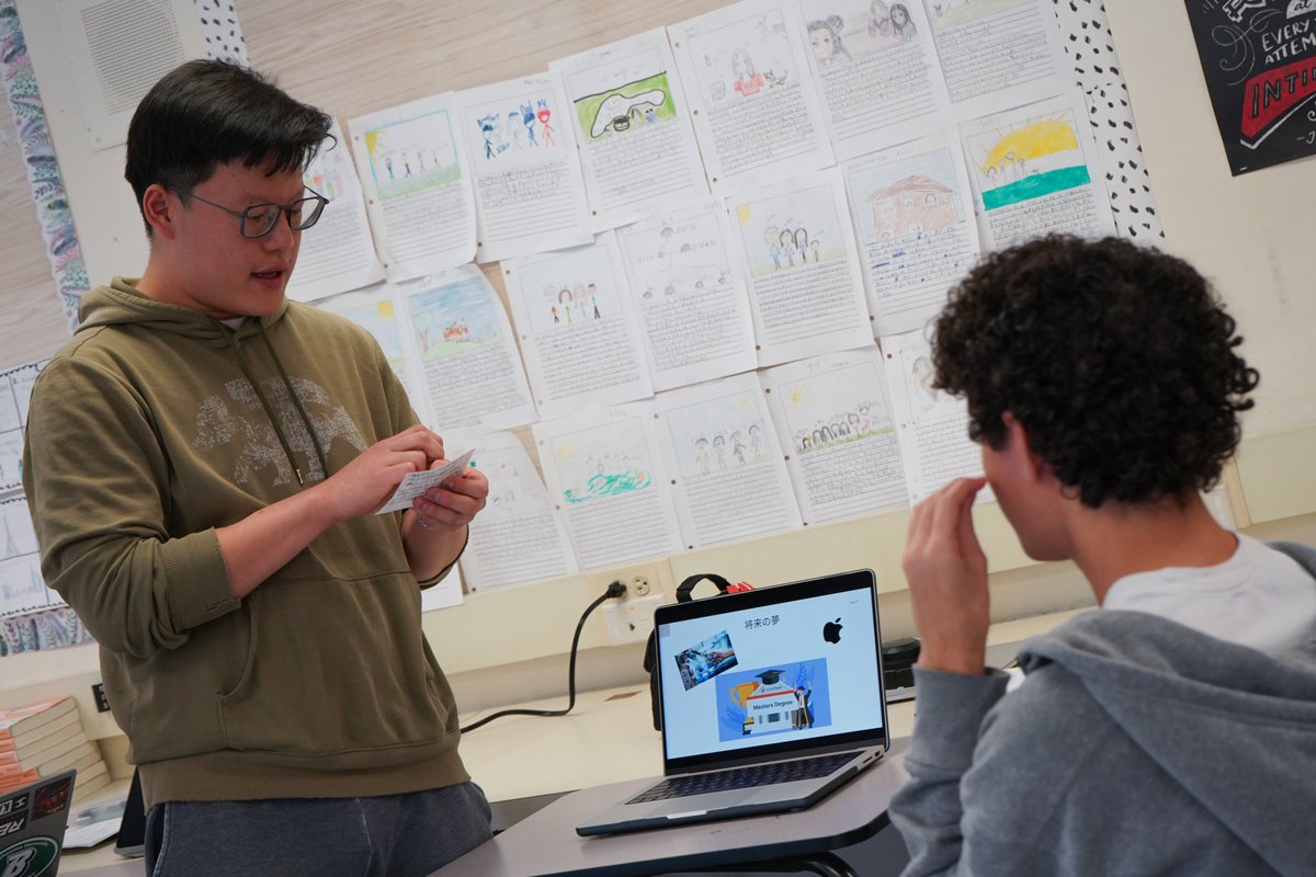 ccsdschools's tweet image. CHSN welcomed visitors from the Consulate-General of Japan in NY, who met with students to observe AP/IB Japanese presentations. Moments like this embody the #ClarkstownCommitment to help learners build the knowledge and awareness they need to thrive beyond #ClarkstownCSD.