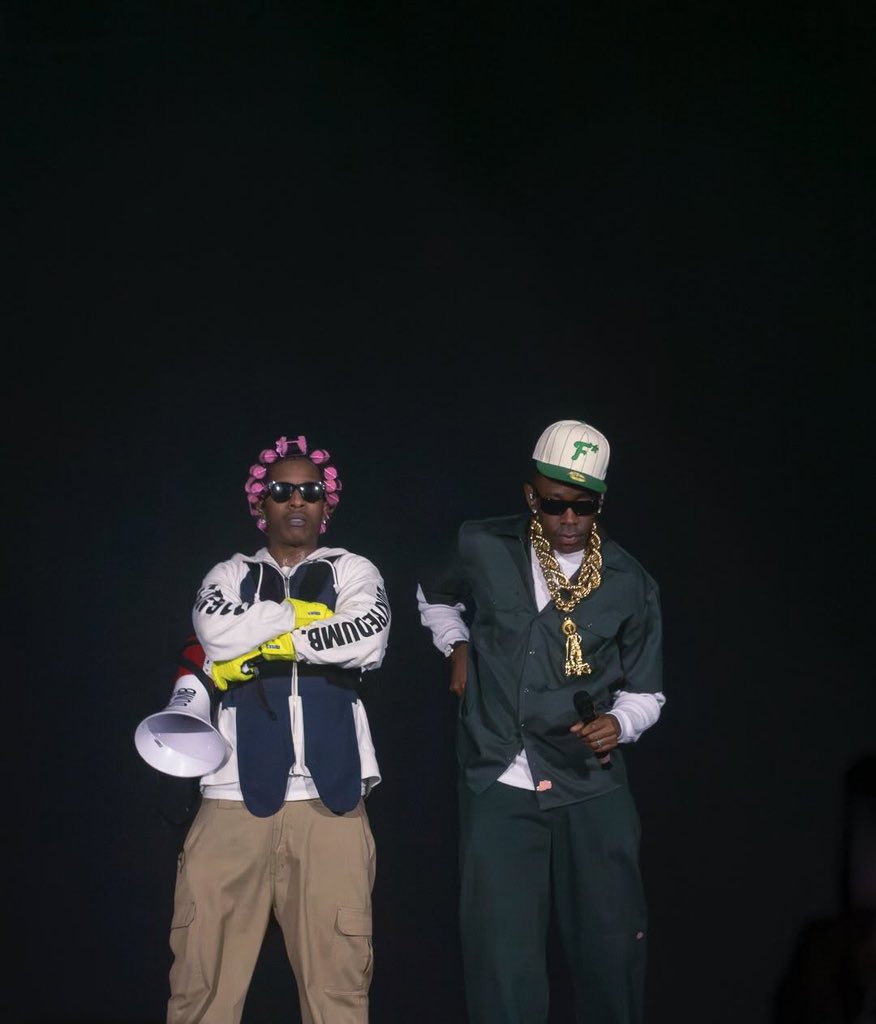 awgecentral's tweet image. This duo &amp;gt;&amp;gt;