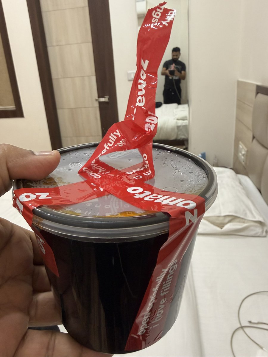 IamRanaPSingh's tweet image. Dear @zomato as per @fssaiindia hot eatables items r not supposed to be packed or given in plastic containers but every time I order a food it’s super hot meal with plastic container.. r we following the guidelines ? Is it safe @fssaiindia