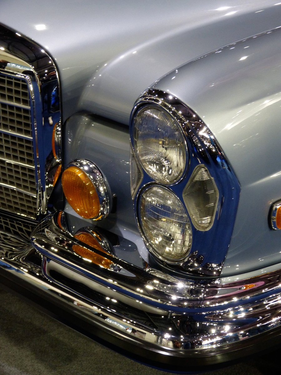bombhead1977's tweet image. #MercedesMonday 
280 SE 3.5 Cabriolet on the @brabusofficial stand at the 2017 LCCS
#Mercedes 
#Brabus
🇩🇪📷🇩🇪
© Me!