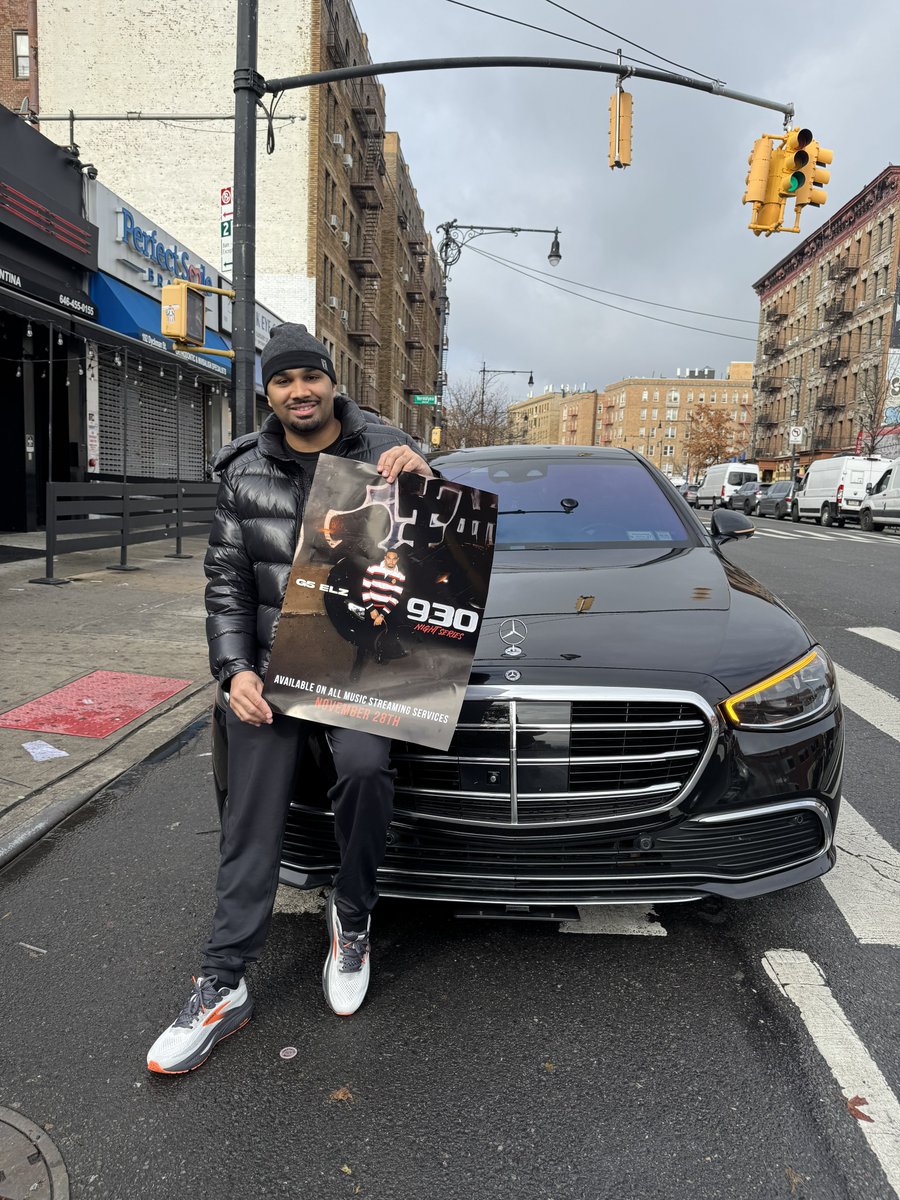 G5ELZ's tweet photo. I grew up with a G-UNIT beg for mercy poster on my wall.. then I had a dream … my new album 930 NIGHT SERIES is in stores this Friday November 28 shout out to all the businesses &amp; people on the street that support me .. I ❤️‍🔥 NY https://t.co/CslgVDsIwr