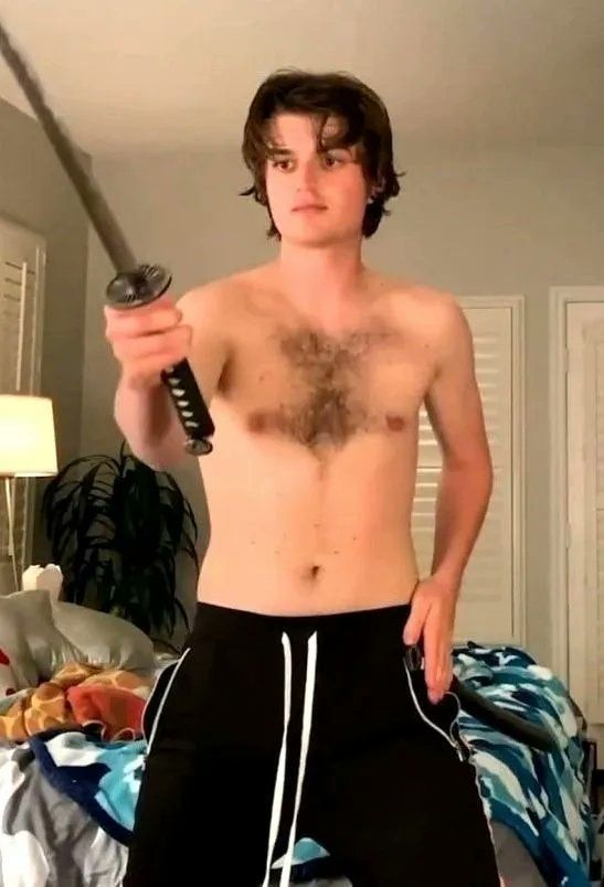 Stranger News tweet media