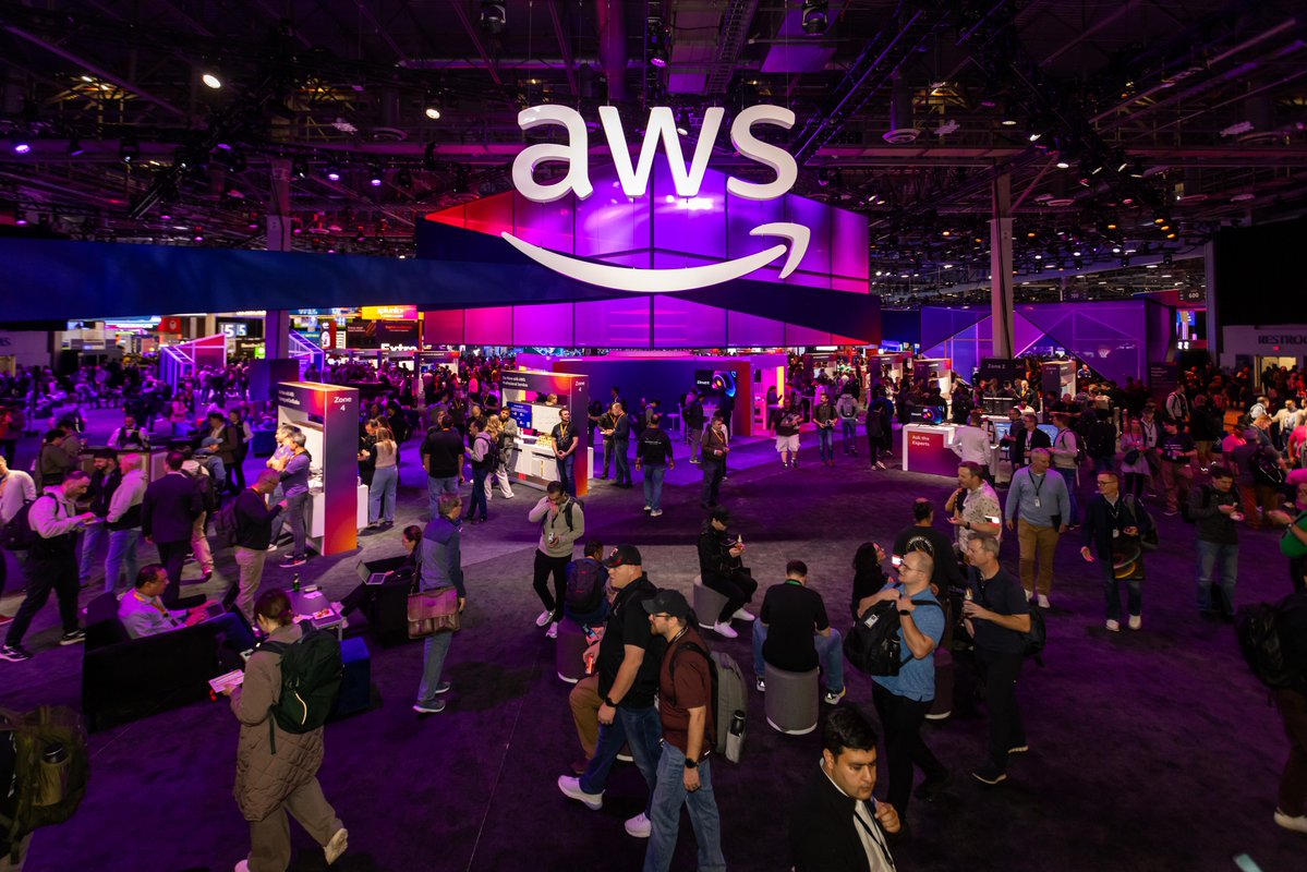 AWS_Partners's tweet image. Can you believe it&apos;s almost #AWSreInvent! Discover our guide to the Partner Experience, packed with insider tips to maximize your time. 🥳🗓️🤖 go.aws/3XhMXNz

First-time attendee? We&apos;ve got you covered with proven strategies to navigate the event like a pro. 😎