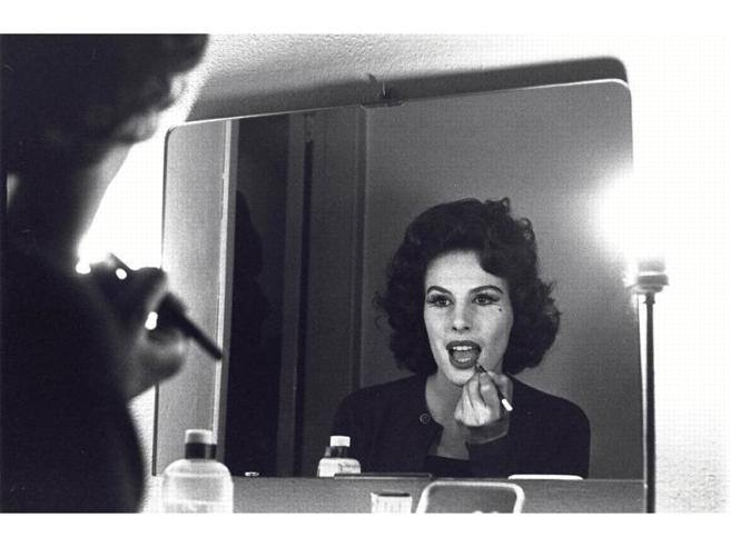 CompagniaTDF's tweet image. &quot;... Non sono mai stata superegocentrata. Ho il mio modo di essere, mi hanno preso per antipatica o snob, la verità è che avevo una timidezza e un’insicurezza mostruose. Le ho curate con il teatro e con Strehler, con il pubblico, la musica.&quot;

Buon viaggio💜🌼

#OrnellaVanoni