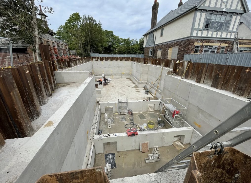 rtcpreservation's tweet image. 🛑🚧 Commercial Waterproofing That Protects Your Building from the Ground Up

🔎 Learn more about our commercial waterproofing services:
👉 rtcgroup.co.uk/commercial-ser…

✅ Interested in a free survey or detailed quote? Get in touch today:
📩 rtcgroup.co.uk/contact-us/